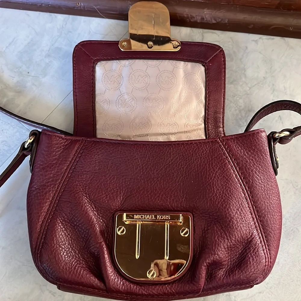 Michael Kors Vintage mini bag burgundy  Crossbody bag  heavy goldtone hardware